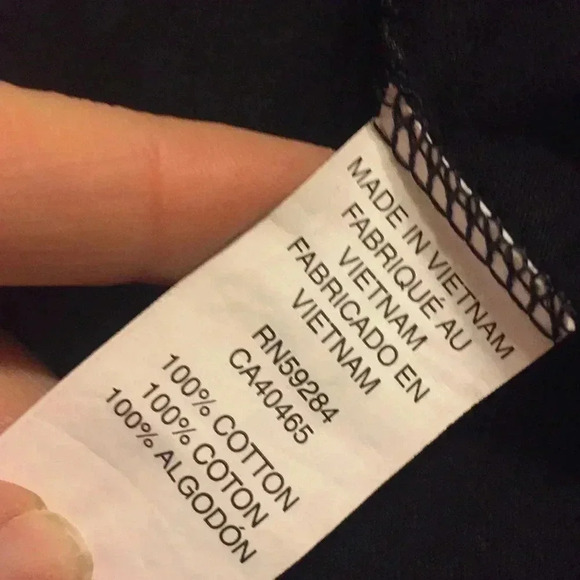 Children’s Place T-shirt - Picture 4 of 4